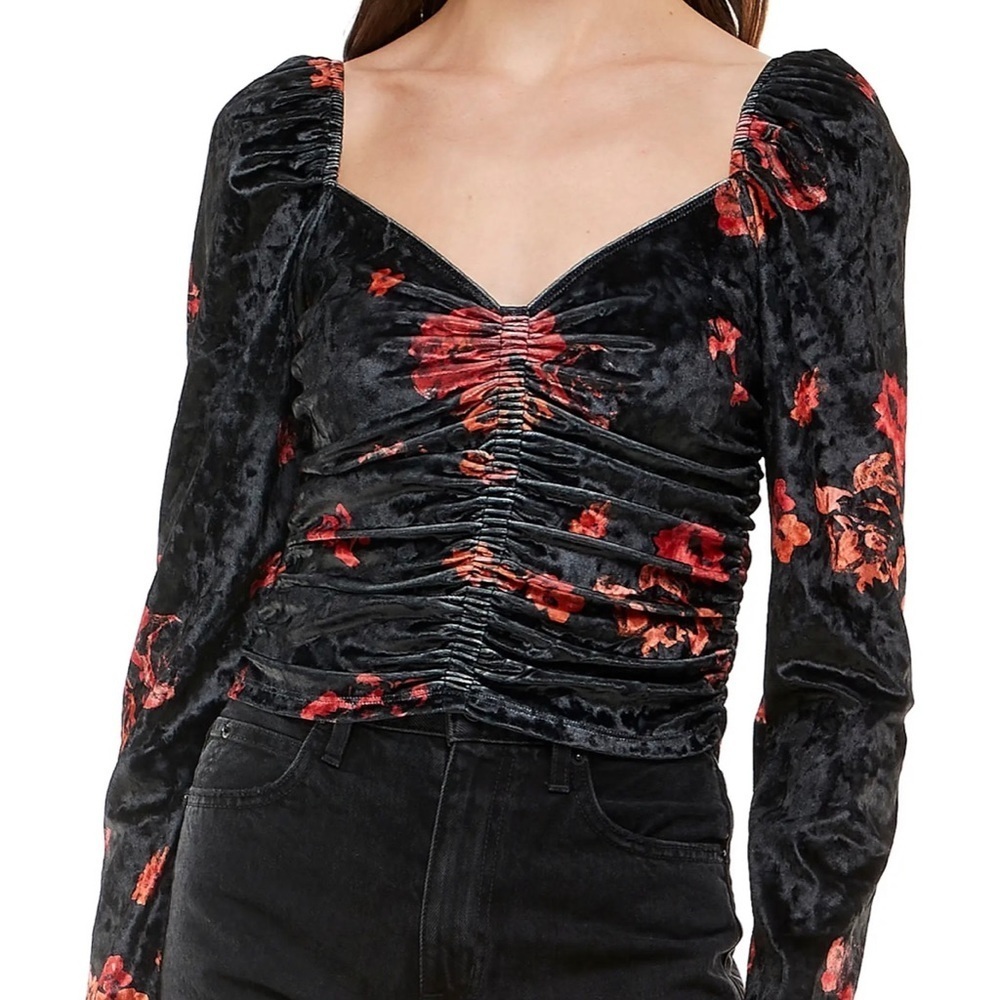 WAYF Black Velvet Floral Red Orange Long Sleeve Sweetheart Neckline Medium